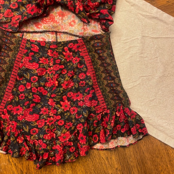 FREE PEOPLE SURF DATE ROMPER 4 - Picture 3 of 7